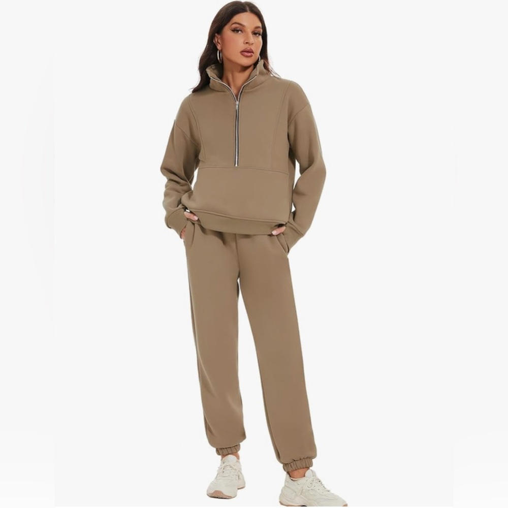 Two-Piece Set Sweatshirt Sweatpants Taupe Brown Half-Zip